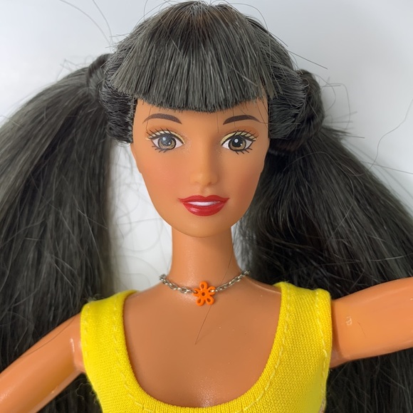 Barbie Other - Barbie 1998 Mattel Generation Girl Ana Doll 20972